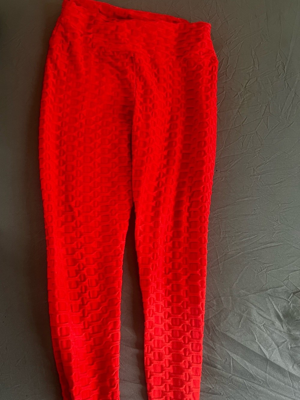 eye candy red active leggings
